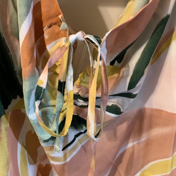 Super cute dress from SHEIN - Picture 3 of 3